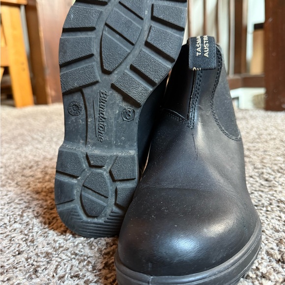 Women’s Classics Chelsea Boots - US6/AU3 - Picture 2 of 4